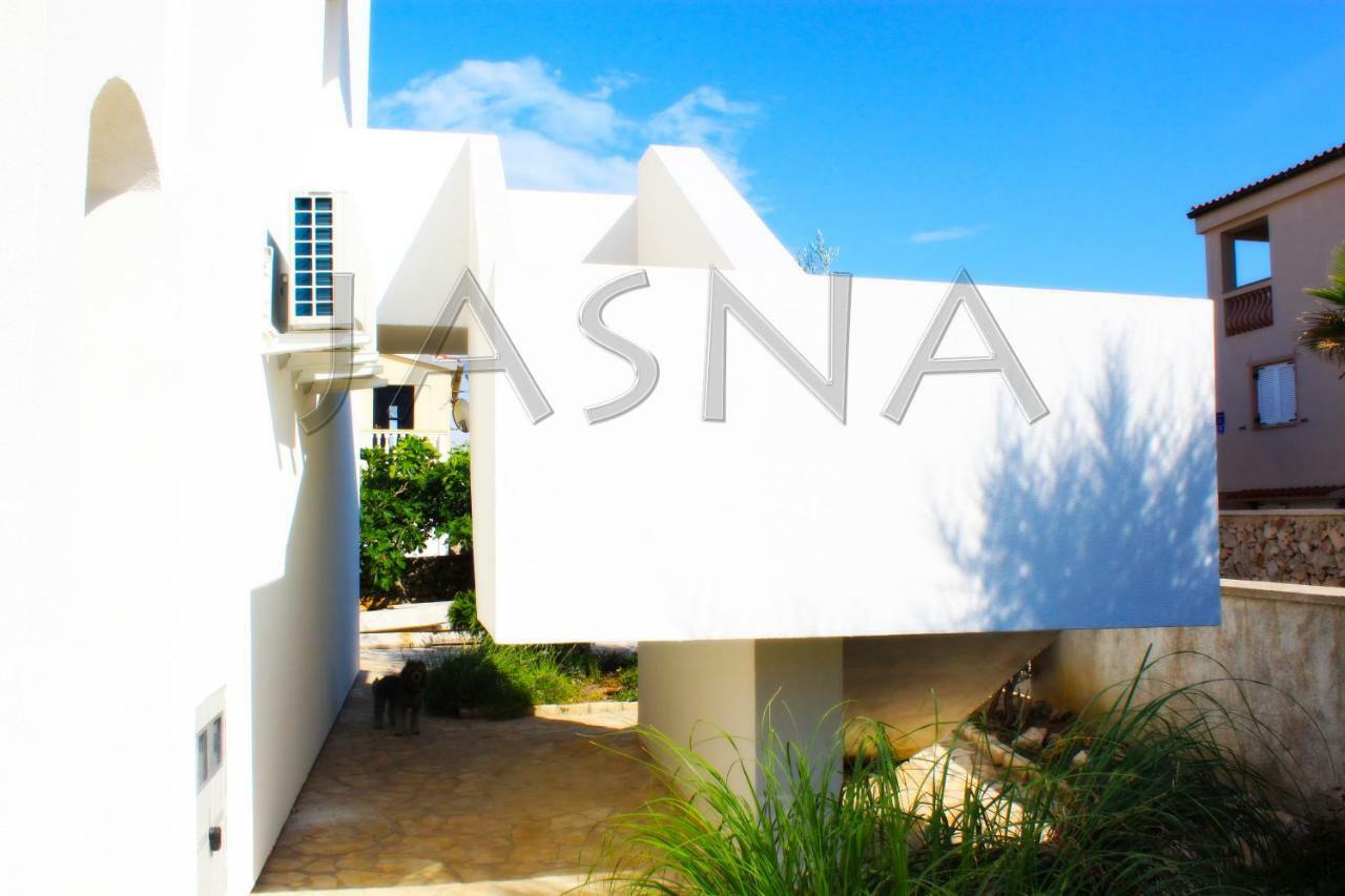 Apartments Jasna Ražanac Esterno foto
